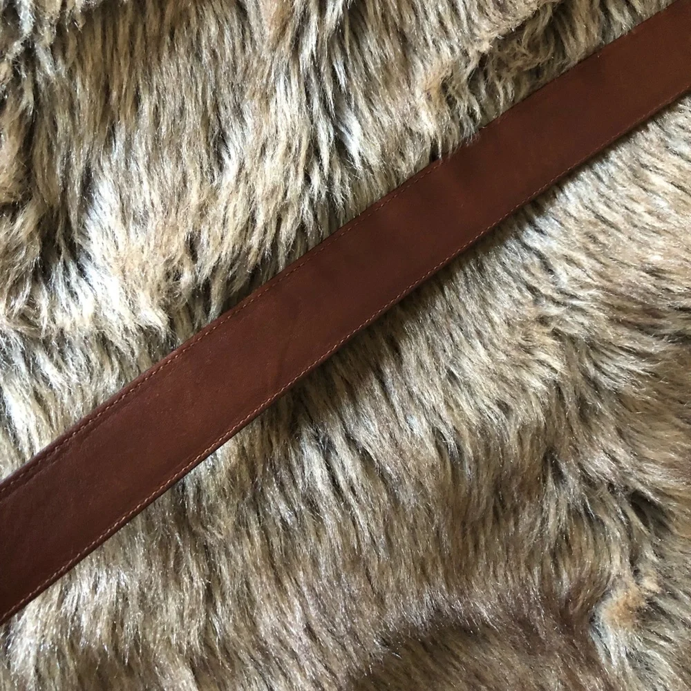 Coach reddish brown polished cowhide leather belt 42x105 cm